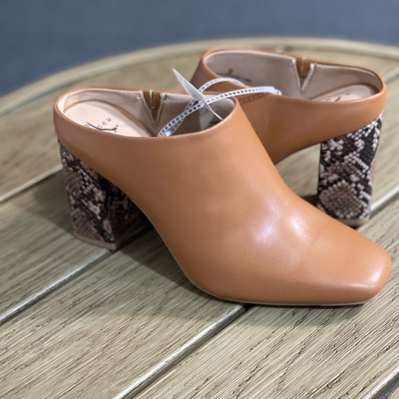 Paula Mule Heels- A New Day Size 9 New Cognac Brown Snakeskin Like Heels - Picture 10 of 10